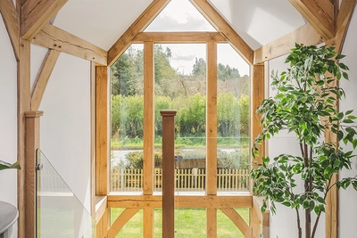 2043 008 Oakwrights Mark Watts content