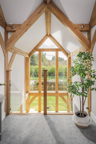 2043 008 Oakwrights Mark Watts content