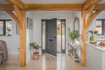 2043 023 Oakwrights Mark Watts content