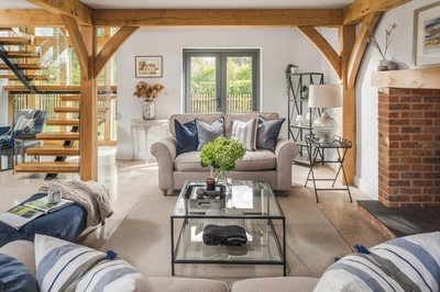 2043 016 Oakwrights Mark Watts Gallery