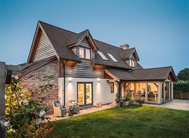 2044 31 b E Oakwrights Copyright Mark Watts Feature