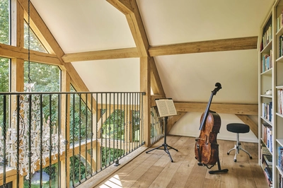 1860 2072 b Oakwrights Richard Kiely Gallery