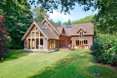 1046 3464 1 Oakwrights Photo Mark Welsh