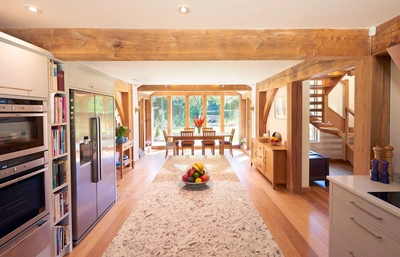 1448 2882 Photo Mark Welsh Oakwrights