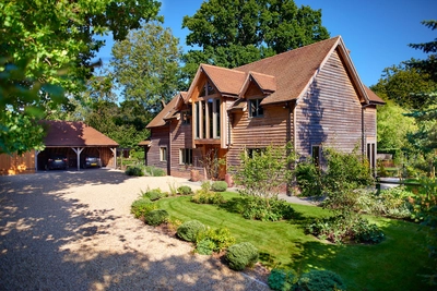 1448 2966 Photo Mark Welsh Oakwrights b