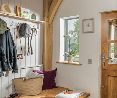 1932 46 Oakwrights Mark Watts Content Block