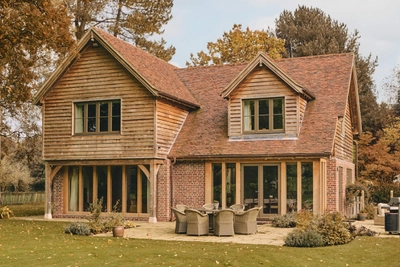 2092 9729 Oakwrights Richard Kiely Cast Study Thumbnail