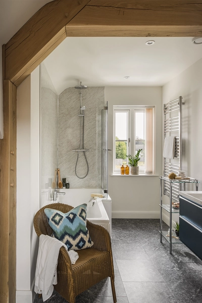 2202 11 Oakwrights Mark Watts content