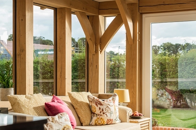 2202 21 Oakwrights Mark Watts contett