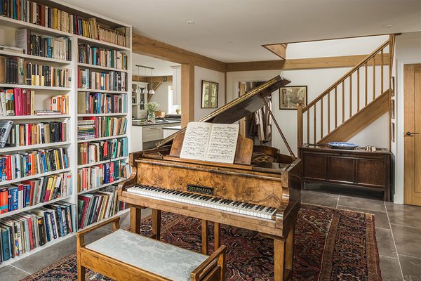 2202 6 Oakwrights Mark Watts content