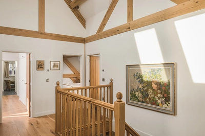 2202 9 Oakwrights Mark Watts content