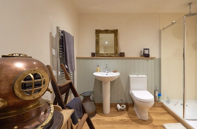 1537 6410 Oakwrights Photo Mark Welsh Gallery