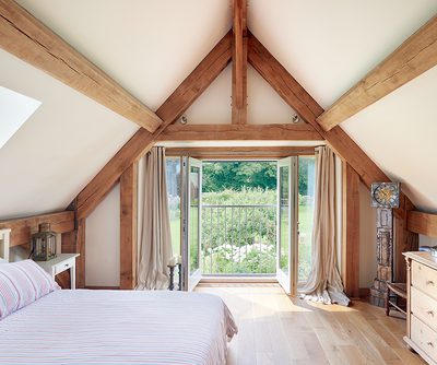 1537 6500 Oakwrights Photo Mark Welsh b content