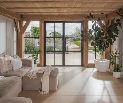 2487 034 Oakwrights Mark Watts content