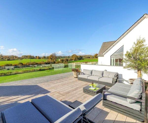 2413 021 Oakwrights Knight Frank Will Benton Fife contentblock