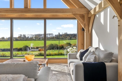 2413 070 Oakwrights Knight Frank Will Benton Fife gallery