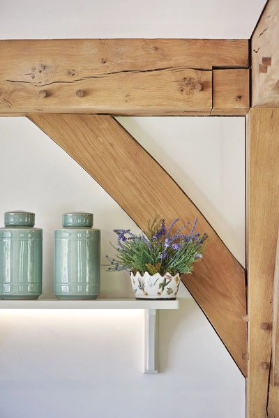 1819 008 b Oakwrights Richard Kiely Gallery