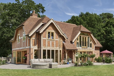 1819 024 Oakwrights Richard Kiely b E grass Gallery