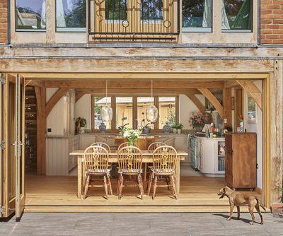 1819 026 b Oakwrights Richard Kiely Gallery