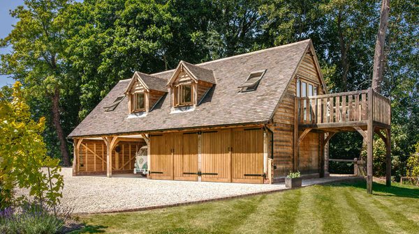 9844 399 b Crop Bespoke Oakwrights Case Study Thumbnail