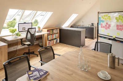 5715 003 Portchester Oakwrights gallery