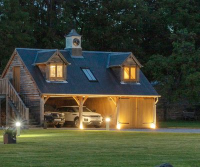 1908 008 Oakwrights Susie Lowe gallery