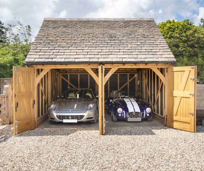 5934 0408 Oakwrights Content Block