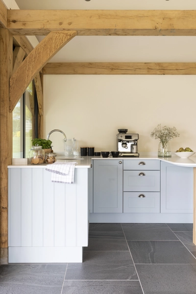 5450 0355 Oakwrights Galllery