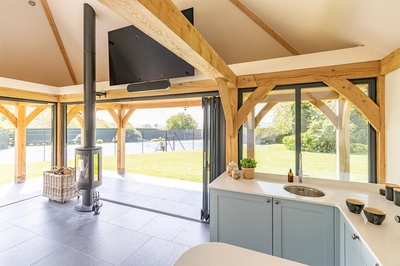 5450 0469 Oakwrights content