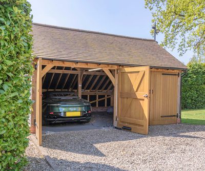 5450 0595 Kenchester Oakwrights Content Block