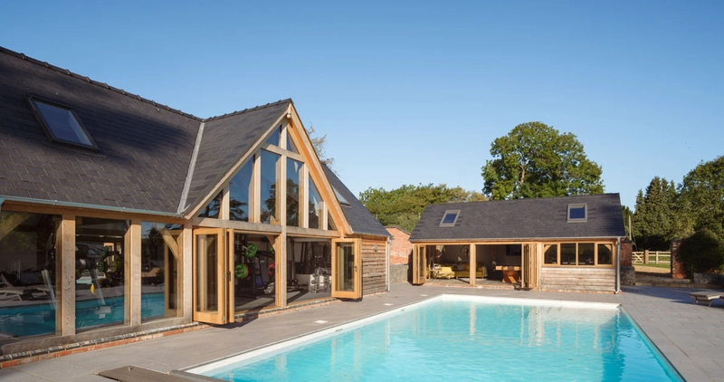 5260 5261 019 b Oakwrights Simon Kennedy