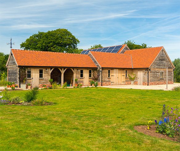 Stobbart DSC0449 content