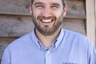 038 220510 Craig Holden Oakwrights Galllery