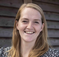 096 220803 Izzie Seal Oakwrights Web Staff