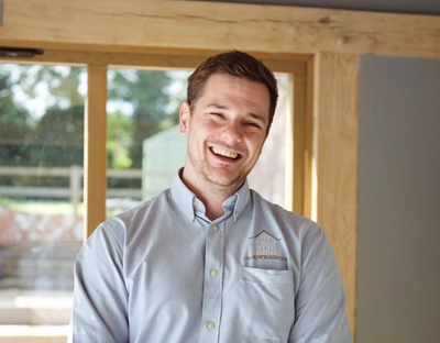 001 c George Allen Oakwrights Simon Kennedy