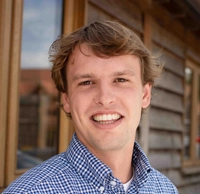 Jonty Poole 0078 Oakwrights Web