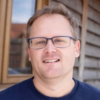 Simon May 0059 Oakwrights Web