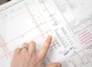 25 04 062 Elements Encap Oakwrights Feature