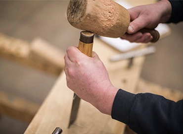 079 Tony Stevens Oakwrights Feature